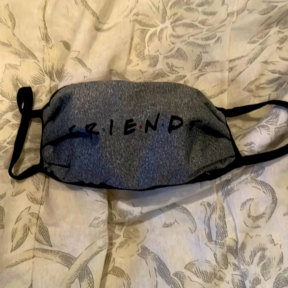 ❤️FRIENDS Y2K TV SHOW FACE MASK PPE